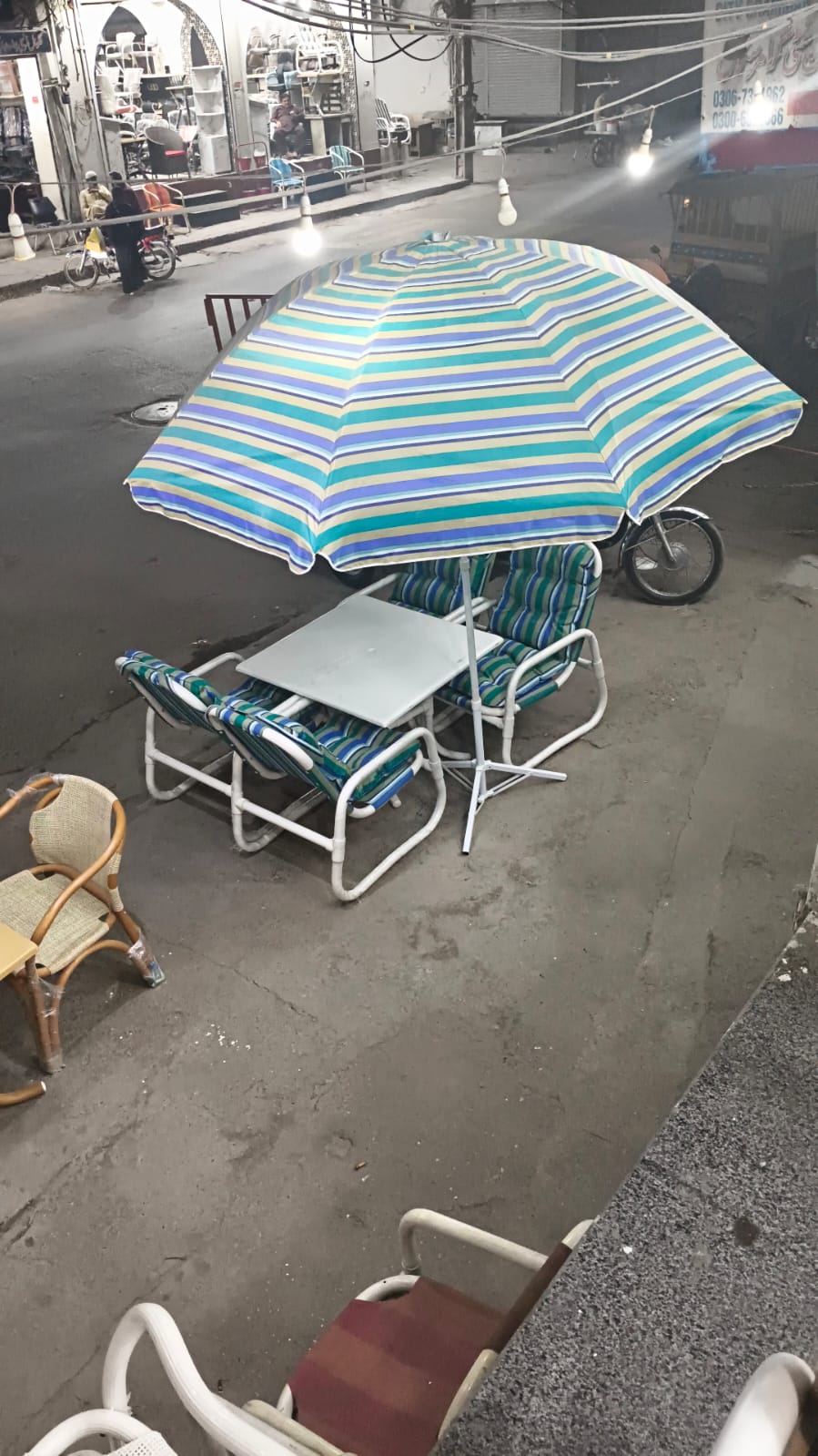 Lawn Chair's with table